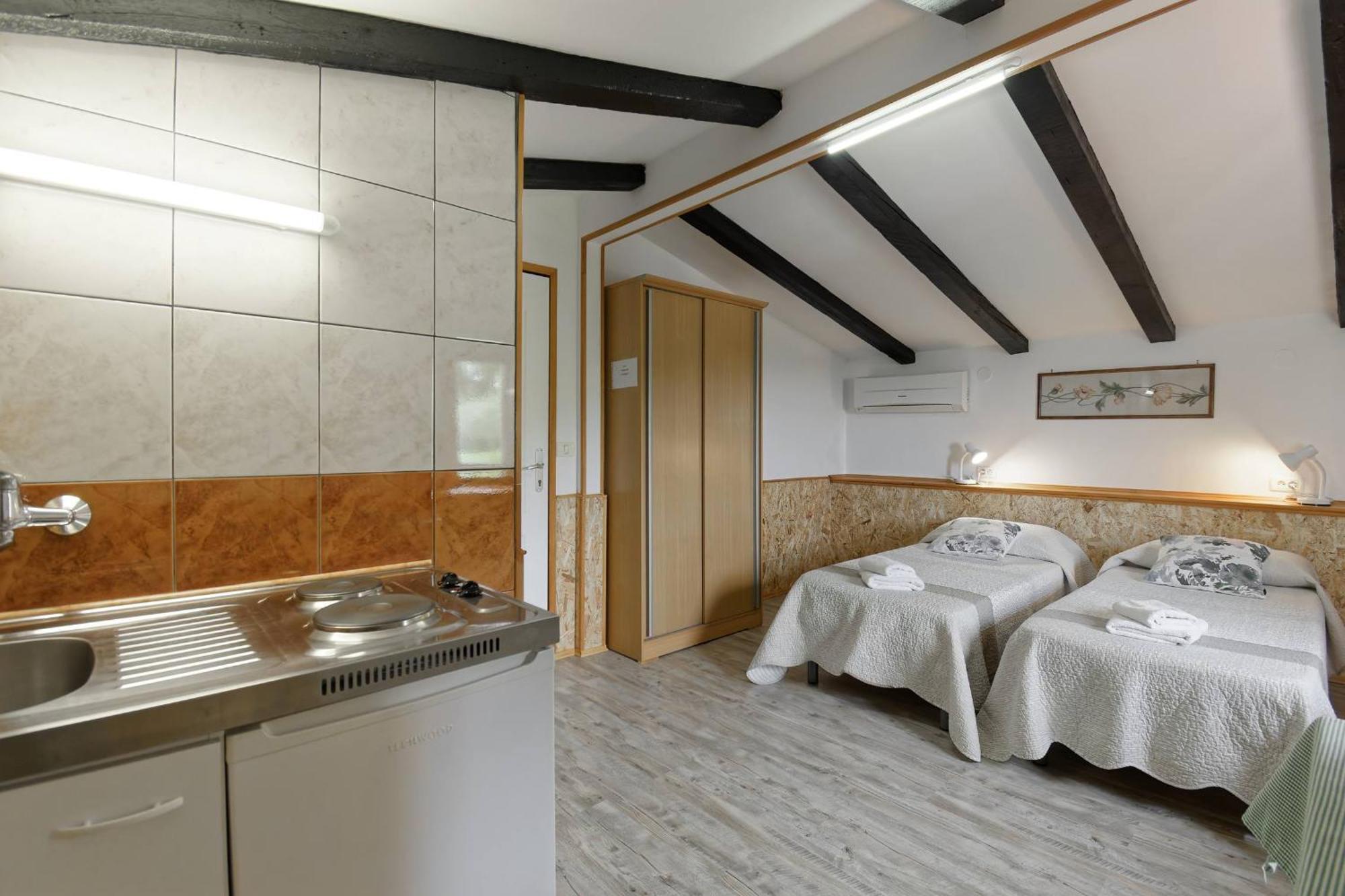 Apartments Smile By Rent Istria Groznjan Exterior photo